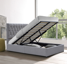 O quadro estofado não tóxico da cama da plataforma com conjunto exigiu as venezianas incluídas