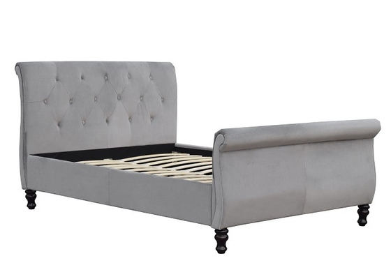 O botão moderno estofado italiano luxuoso do quadro da cama adornou o linho da tela