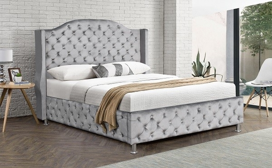 Cabeceira alta adornada botão personalizada da tela de veludo da cama do rei Size Upholstered Platform