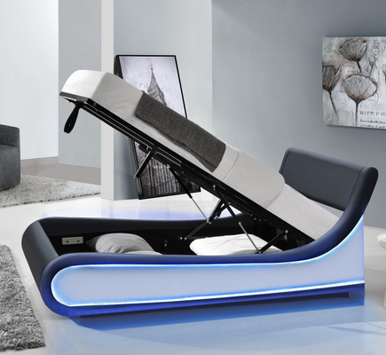 Cama dupla king size estofada com LED moderna em couro sintético preto