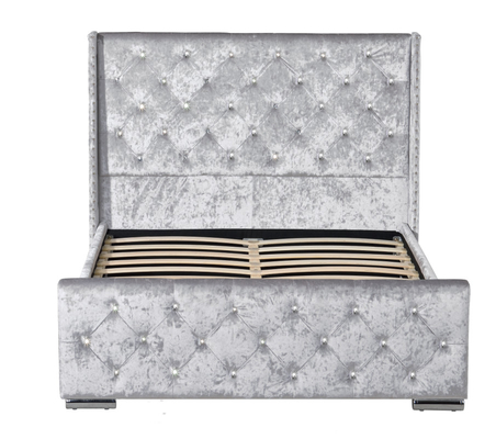 Cama moderna estofada de tamanho duplo com plataforma estofada de veludo prateado