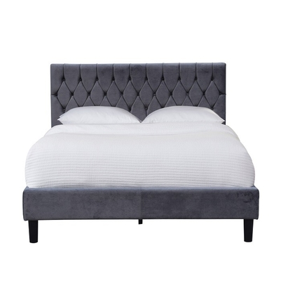 O tamanho Grey Upholstered Bed Frame With da rainha adornou a cabeceira dos botões