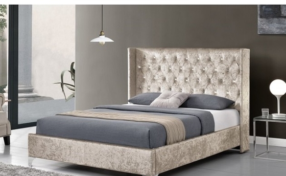 Quadro de cama de madeira contraplacada de tamanho king com asas