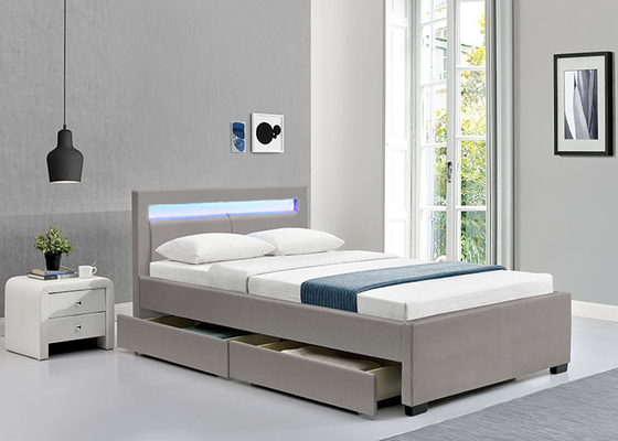 Quadro de cama de plataforma estofada com gavetas de armazenamento