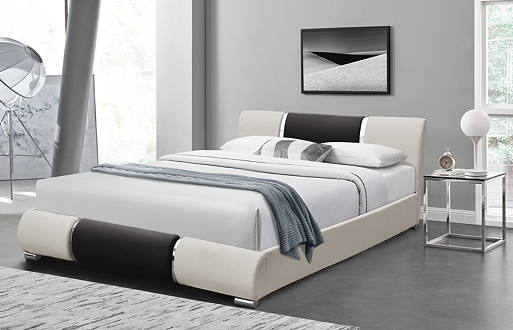 O falso minimalista do projeto da forma cobre para colocar a armação da cama preto e branco da curva do plutônio