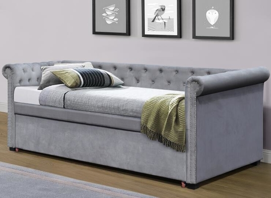 Daybed estofado adornado gêmeo