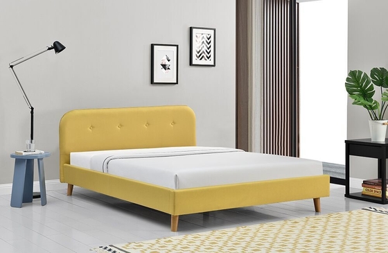Pés de madeira da cama estofada crianças