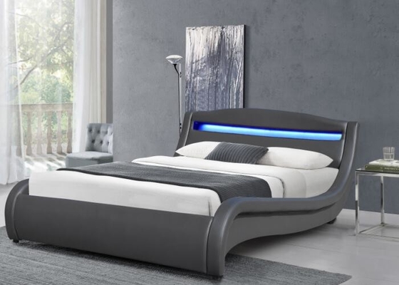 Quadro moderno claro da cama de plataforma do rei Size PLUTÔNIO do diodo emissor de luz de Grey Upholstered Tufted Queen Bed