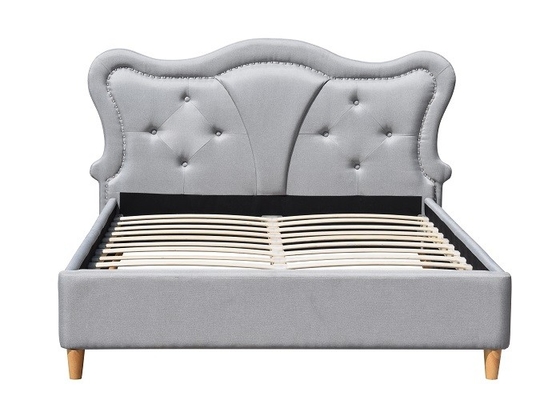 As crianças de Nailhead estofaram a cabeceira de Grey Linen Button Tufted Curved da guarnição da cama