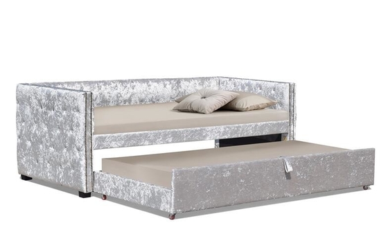 O veludo do esmagamento estofado roda o Daybed