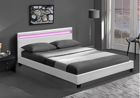 O diodo emissor de luz de madeira do dobro estofou a cama que o branco preto com cabeceira conduziu luzes