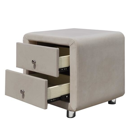 O luxuoso das tabelas de cabeceira da gaveta da tela 2 de veludo estofou o bege de Nightstand com punhos de Chrome